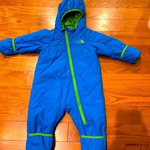 Infant NORTHFACE snow suit
